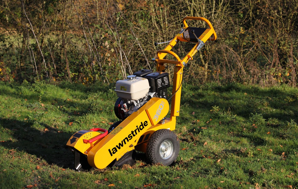 360 SW stump grinder, working angle in a field